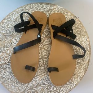 Reef women’s sandals.   Never worn.  Size 9